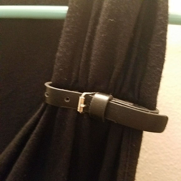 Michael Kors Black Sleeveless Wrap Blouse - Picture 2 of 4